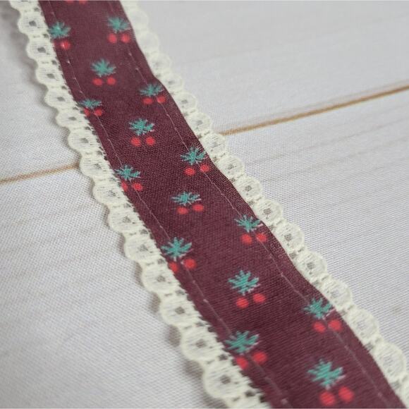 Vintage Poly/Cotton Maroon with Lace Edges Ribbon Trim, 275" - Picture 4 of 7
